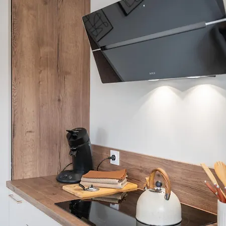 Maison Renovee De Gamme - 4 Chambres, Terrasse, Parking 度假居